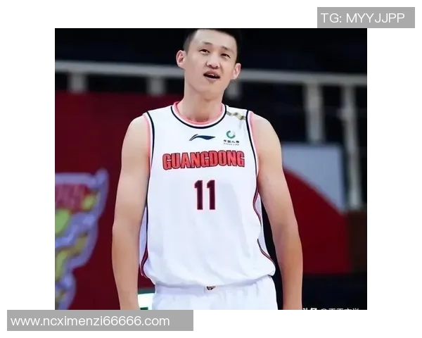 周鹏：从篮球场上的拼搏者到生活中的坚韧榜样