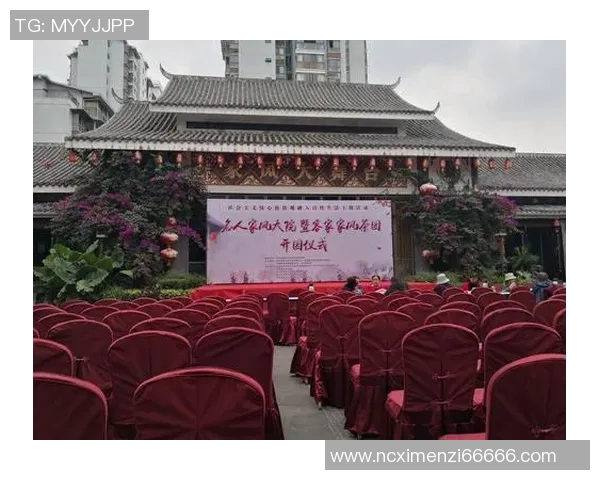 墨美洲与麦国民的对决：文化碰撞与价值观的较量