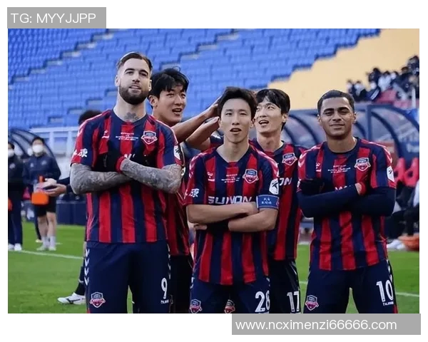 大阪飞脚迎战济州联期待精彩对决双方球员全力以赴争夺胜利荣耀